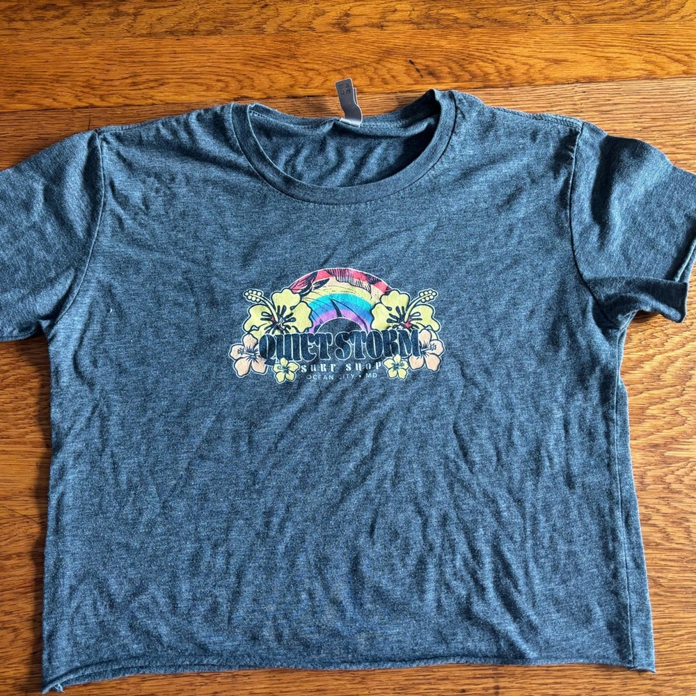 girls Quiet Storm Surfing Crop Heather Gray T-Shirt